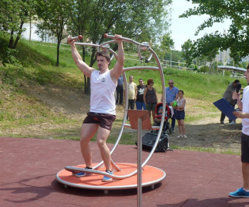 Kultúrno-spoločenské a športové aktivity / Slávnostné otvorenie fit ihriska na Furči - Fotogaléria - foto