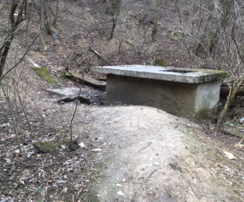 Aktuality / Jarné upratovanie zmenilo niektoré lokality na Furči na nepoznanie - foto