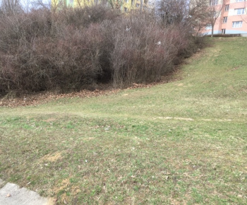 Aktuality / Jarné upratovanie zmenilo niektoré lokality na Furči na nepoznanie - foto