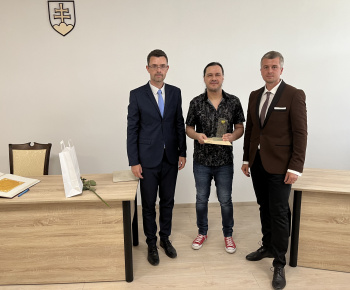 Aktuality / Mestská časť Košice-Dargovských hrdinov ocenila osobnosti Furče - foto