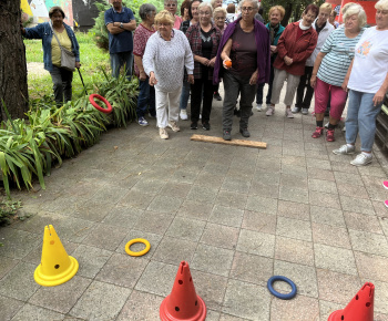 Aktuality / Denné centrum zorganizovalo pre seniorov dve zaujímavé podujatia - foto