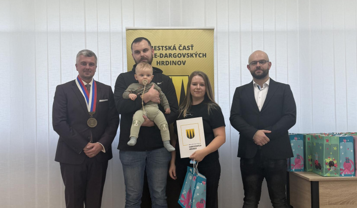 32. fotografia fotogalérie Aktuality / Najmilšia tradícia Furče: Slávnostné uvítanie detí do života - foto