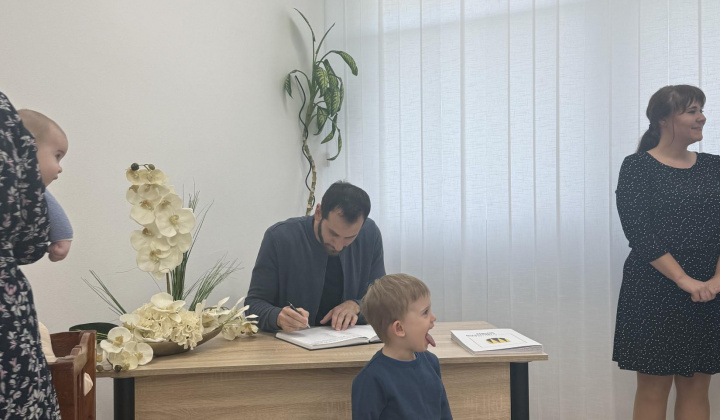 40. fotografia fotogalérie Aktuality / Najmilšia tradícia Furče: Slávnostné uvítanie detí do života - foto