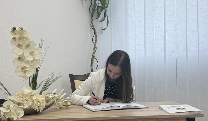 47. fotografia fotogalérie Aktuality / Najmilšia tradícia Furče: Slávnostné uvítanie detí do života - foto