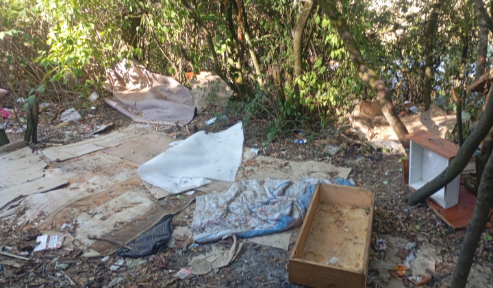 1. fotografia fotogalérie Aktuality / Ďalšie zlikvidované nelegálne miesto na Furči - foto