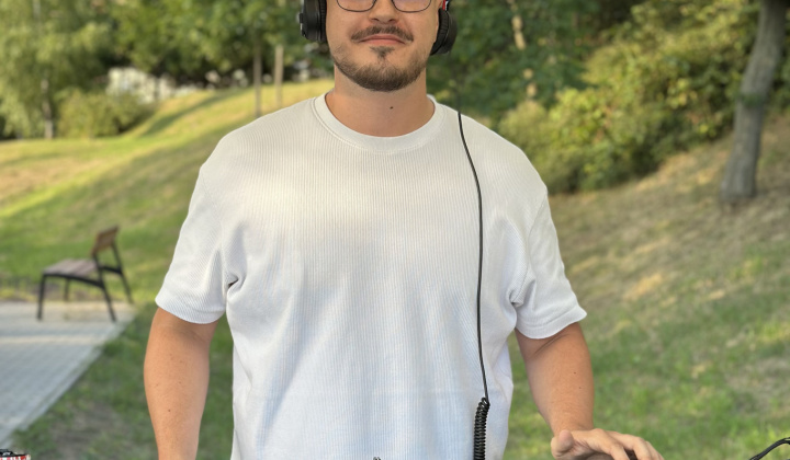 13. fotografia fotogalérie Aktuality / Na Furči to v sobotu žilo hudbou aj tancom pod holým nebom - foto