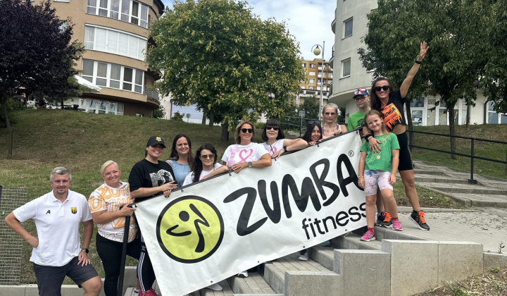 18. fotografia fotogalérie Aktuality / Na Furči to v sobotu žilo hudbou aj tancom pod holým nebom - foto