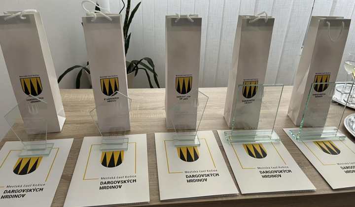 14. fotografia fotogalérie Aktuality / Mestská časť Košice-Dargovských hrdinov po štvrtýkrát ocenila osobnosti sídliska - foto