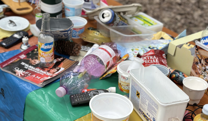 1. fotografia fotogalérie Aktuality /  Lesopark plný detí, smiechu a nových znalostí - foto