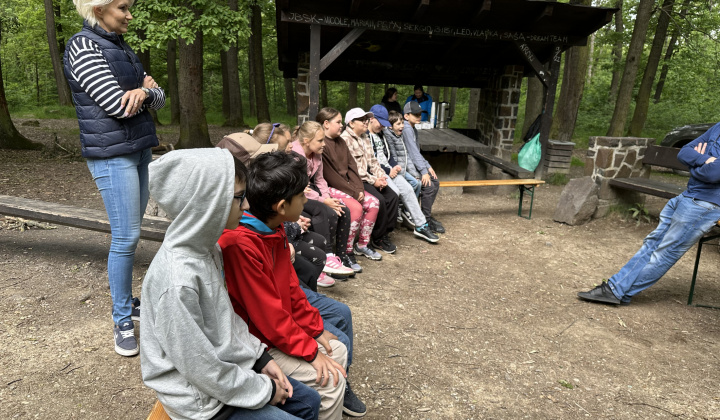 11. fotografia fotogalérie Aktuality /  Lesopark plný detí, smiechu a nových znalostí - foto