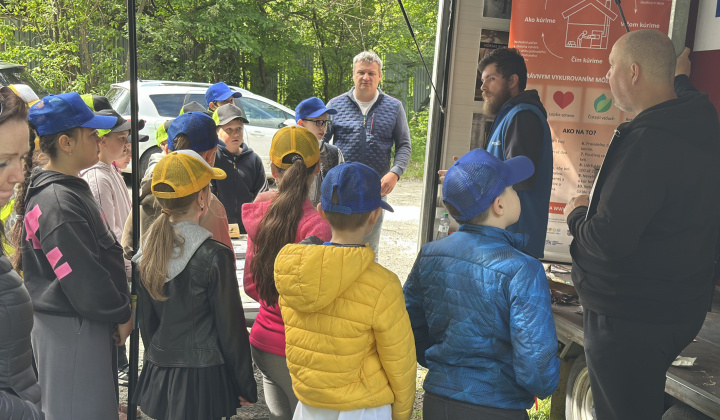 14. fotografia fotogalérie Aktuality /  Lesopark plný detí, smiechu a nových znalostí - foto