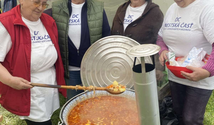 4. fotografia fotogalérie Aktuality / Naše seniorky opäť bodovali na Dni Jazerčanov - foto