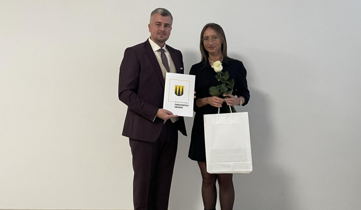 12. fotografia fotogalérie Aktuality / Oceňovanie pedagogických a nepedagogických pracovníkov pri príležitosti Dňa učiteľov - foto