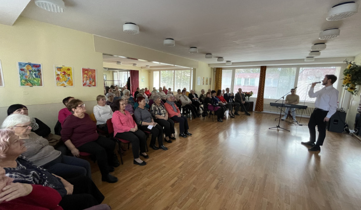 2. fotografia fotogalérie Aktuality / Medzinárodný deň žien v Dennom centre Košice-Dargovských hrdinov - foto