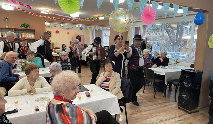 3. fotografia fotogalérie Aktuality / Seniori z Denného centra oslávili svoje jubileá - foto