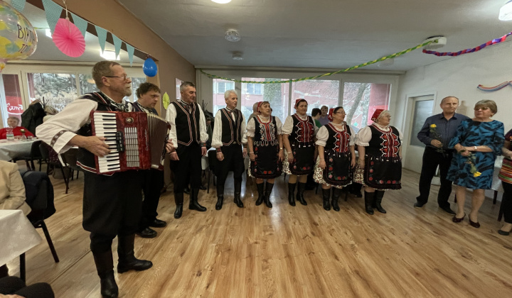 4. fotografia fotogalérie Aktuality / Seniori z Denného centra oslávili svoje jubileá - foto