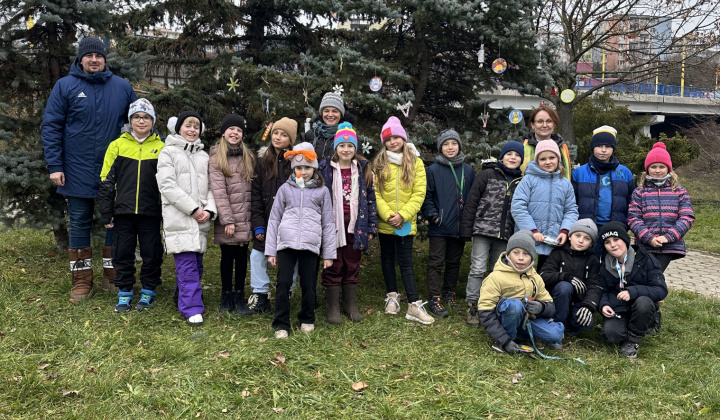 5. fotografia fotogalérie Aktuality / V parku pri fontáne sme si užili Furčianske Vianoce - foto