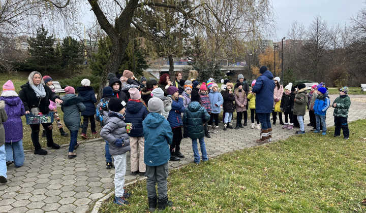 11. fotografia fotogalérie Aktuality / V parku pri fontáne sme si užili Furčianske Vianoce - foto