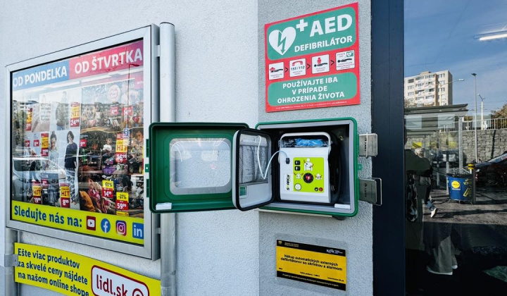 4. fotografia fotogalérie Aktuality / Furča je bezpečnejšia, pribudli ďalšie dva defibrilátory - foto