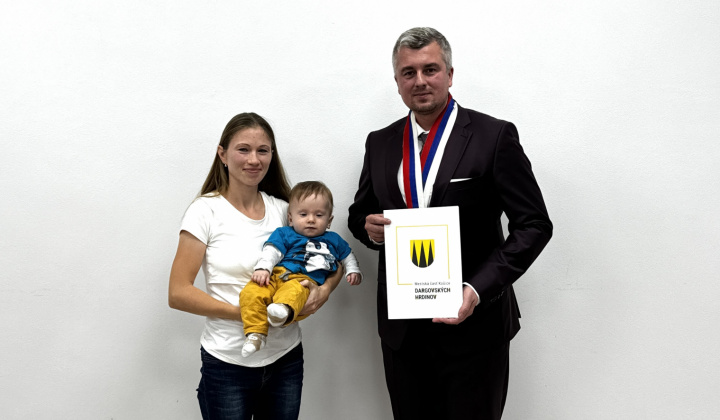 8. fotografia fotogalérie Aktuality / Prijali sme 28 nových obyvateľov našej mestskej časti na obrade uvítania detí - foto