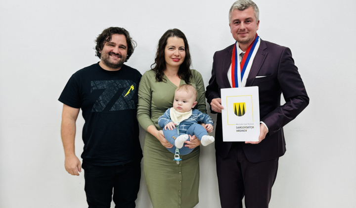 9. fotografia fotogalérie Aktuality / Prijali sme 28 nových obyvateľov našej mestskej časti na obrade uvítania detí - foto