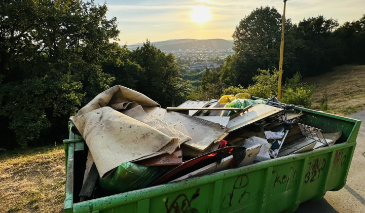 7. fotografia fotogalérie Aktuality / Likvidujeme nelegálne príbytky - foto