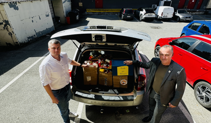 1. fotografia fotogalérie Aktuality / Furčianske školy a škôlky sa zapojili do zberu sviečok - foto