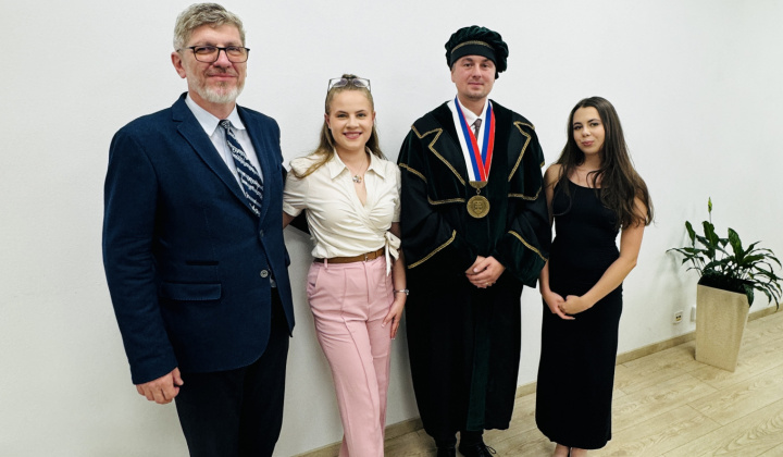 12. fotografia fotogalérie Aktuality / Mestská časť Košice-Dargovských hrdinov ocenila osobnosti sídliska - foto