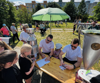 Kultúrno-spoločenské a športové aktivity / V nedeľu sme oslávili Medzinárodný deň detí - foto