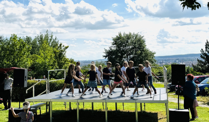 12. fotografia fotogalérie Aktuality / Park pri fontáne ožil Medzinárodným dňom detí - foto