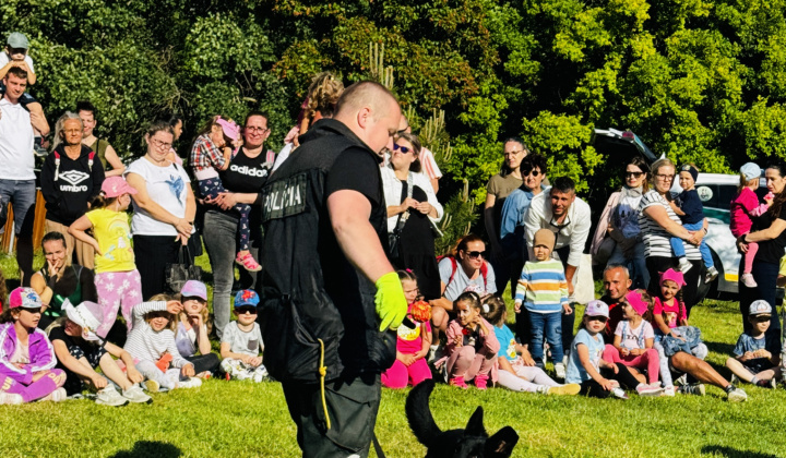 28. fotografia fotogalérie Aktuality / Park pri fontáne ožil Medzinárodným dňom detí - foto