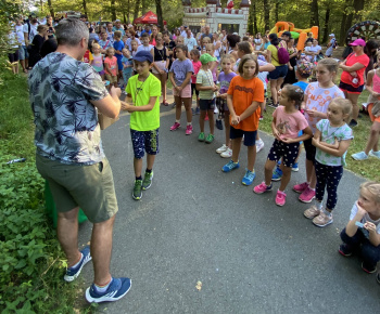 Kultúrno-spoločenské a športové aktivity / Deti si v lesoparku užili 8. ročník podujatia Family Sport Day - foto