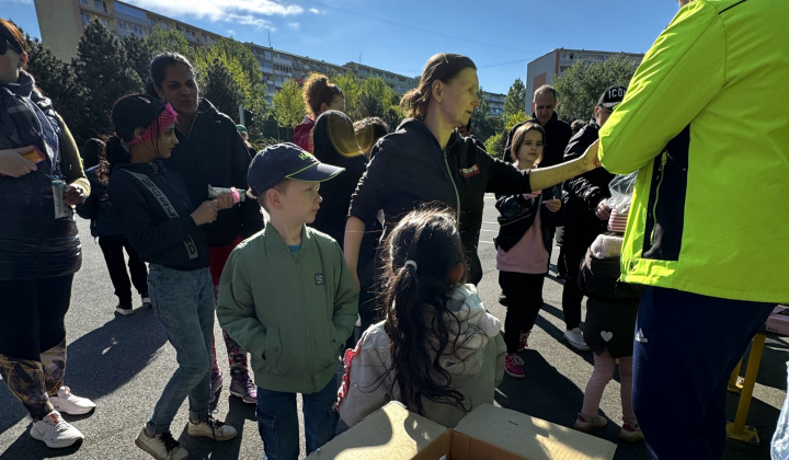 9. fotografia fotogalérie Aktuality / S Barbie sme vyčistili Furču - foto