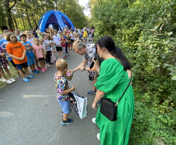 Kultúrno-spoločenské a športové aktivity / Deti si v lesoparku užili 8. ročník podujatia Family Sport Day - foto