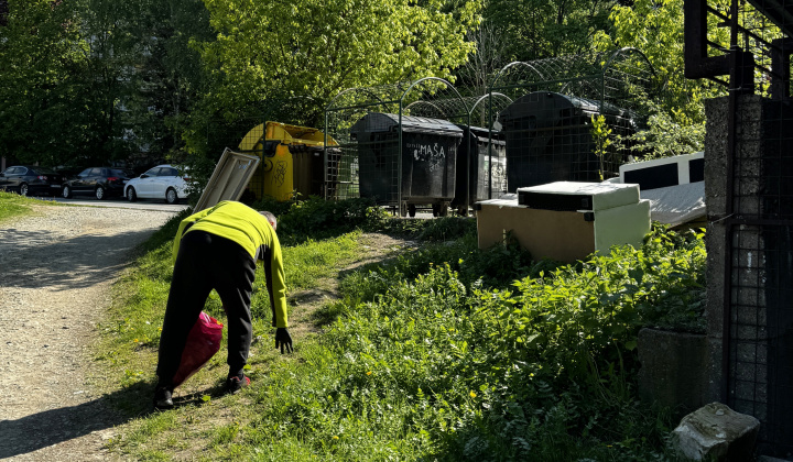 20. fotografia fotogalérie Aktuality / S Barbie sme vyčistili Furču - foto