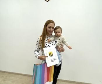 Kultúrno-spoločenské a športové aktivity / Na obrade uvítania detí sme prijali 25 nových obyvateľov našej mestskej časti - foto Kultúrno-spoločenské a športové aktivity / Na obrade uvítania detí sme prijali 25 nových obyvateľov našej mestskej časti - foto