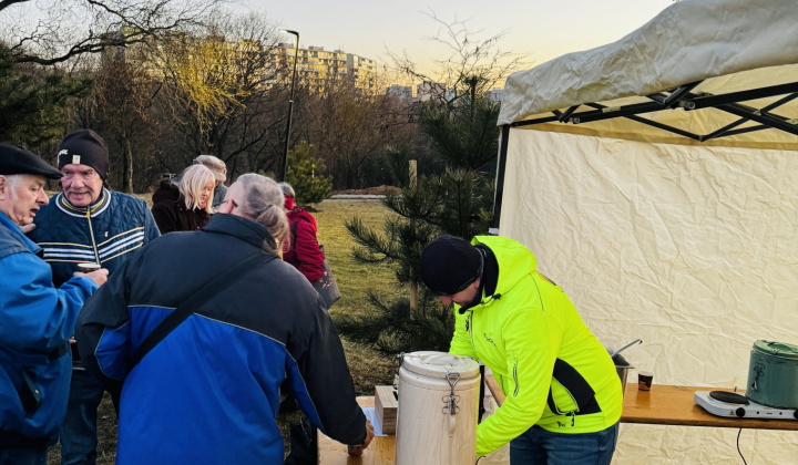 2. fotografia fotogalérie Aktuality / V parku pri fontáne sme si užili Novoročný koncert - foto