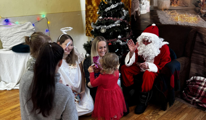 5. fotografia fotogalérie Aktuality / Mikuláš navštívil Furču - foto