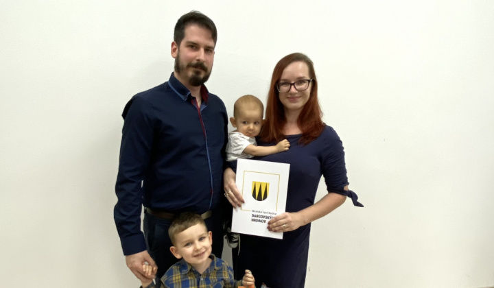 18. fotografia fotogalérie Aktuality / Na obrade uvítania detí sme prijali 25 nových obyvateľov našej mestskej časti - foto