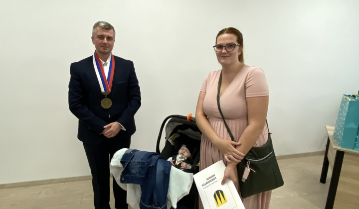 44. fotografia fotogalérie Aktuality / Na obrade uvítania detí sme prijali 25 nových obyvateľov našej mestskej časti - foto