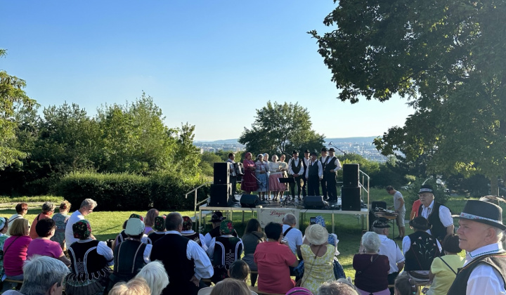 3. fotografia fotogalérie Aktuality / V nedeľu sa uskutočnil Koncert pre Furčanov - foto