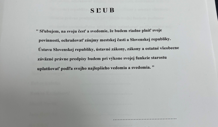 4. fotografia fotogalérie Aktuality / Na ustanovujúcom zasadnutí miestneho zastupiteľstva zložil sľub nový starosta mestskej časti Dominik Babušík - foto