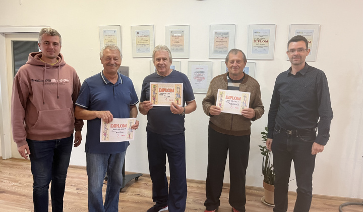 19. fotografia fotogalérie Aktuality / Denné centrum zorganizovalo pre seniorov dve zaujímavé podujatia - foto