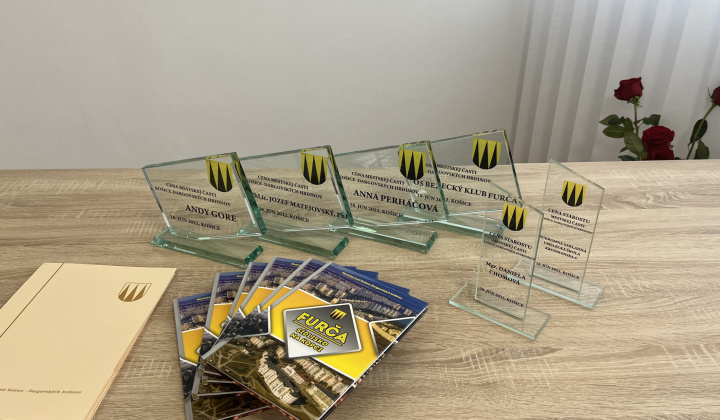 1. fotografia fotogalérie Aktuality / Mestská časť Košice-Dargovských hrdinov ocenila osobnosti Furče - foto