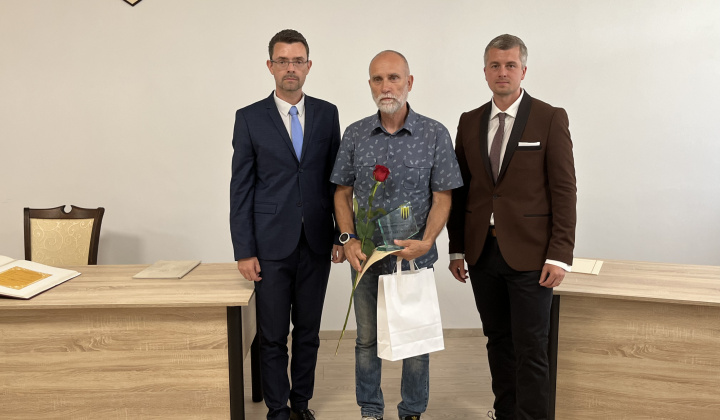 5. fotografia fotogalérie Aktuality / Mestská časť Košice-Dargovských hrdinov ocenila osobnosti Furče - foto