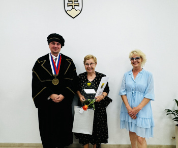 Aktuality / Mestská časť Košice-Dargovských hrdinov ocenila osobnosti sídliska - foto