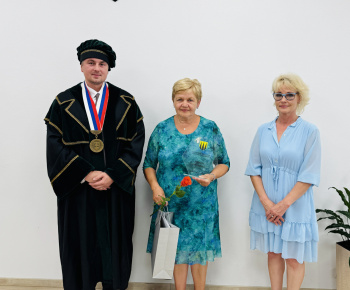 Aktuality / Mestská časť Košice-Dargovských hrdinov ocenila osobnosti sídliska - foto