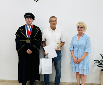 Aktuality / Mestská časť Košice-Dargovských hrdinov ocenila osobnosti sídliska - foto