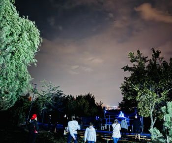 Aktuality / Koncert pre Furčanov nezastavilo ani počasie - foto