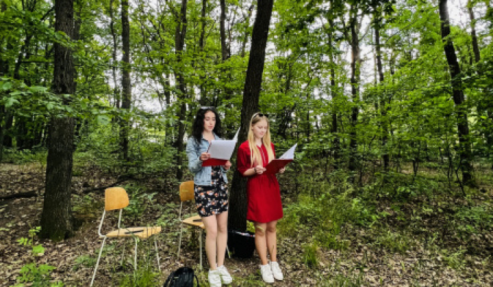 1. fotografia fotogalérie Kultúrno-spoločenské a športové aktivity / Očarujúce podujatie Hudba v lese - foto